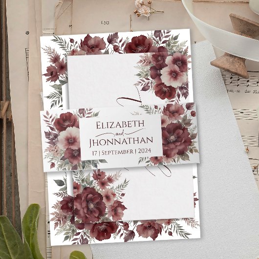 Bourgogne Marsala Rustieke Bloemen Waterverf Bruil Uitnodigingen Wikkel