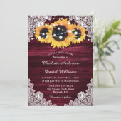 Bourgogne Zonnebloem Houten String Lights Bruiloft Kaart (Staand voorkant)