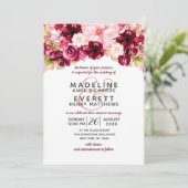 Bourgondië & Blush Bloemen Drop Bruiloft Uitnodigi Kaart (Staand voorkant)