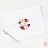 Bourgondië en Blush Roze Elegant Bloemen Bruiloft Ronde Sticker (Envelop)