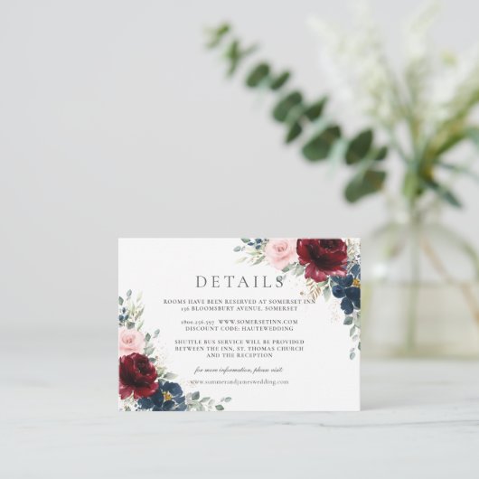 Bourgondië rood blush blauw bloemenbruiloft detail informatiekaartje (Staand voorkant)