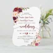 Bourgondische Marsala Blush Bloemige Trouw Uitnodi Kaart (Staand voorkant)