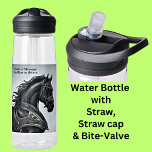 Bouteille D'eau Ajouter un message de nom, Cheval Noir Fort avec A<br><div class="desc">Cheval Noir Fort avec Armor - - Voir mon magasin pour plus de grands designs.</div>