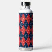 Bouteille D'eau Argyle Brodé Main - Monogramme Rouge Blanc & Marin (Droite)