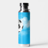 Bouteille D'eau Boule De Football Sur Ciel (Gauche)