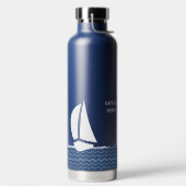 Bouteille D'eau Capitaine (Votre Nom) isolée (Droite)