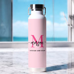 Bouteille D'eau Chaud rose moderne Script Girl Monogramme Nom<br><div class="desc">Restez hydratés dans le style avec notre Hot Pink Modern Script Girly Monogramme Nom Bouteille d'eau! Dotée d'un design rose chaud audacieux, cette bouteille d'eau est personnalisée avec votre nom dans un élégant script moderne pour une touche chic et personnalisée. Parfait pour l’école, les séances d’entraînement ou les déplacements, il...</div>