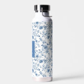 Bouteille D'eau Elegant Blue French Toile Pattern Monogram Name (Gauche)