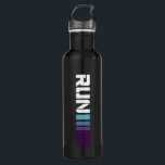 Bouteille D'eau En Acier Inoxydable Black Ombré Run Sports actifs<br><div class="desc">Cette bouteille d'eau de sport noire est accompagnée d'un slogan de typographie blanche "RUN" avec des rayures de blocs d'ombré bleu et violet qui descendent la longueur de la bouteille. Le design simple et tendance est parfait pour la salle de sport, le yoga, la danse et les activités générales de...</div>