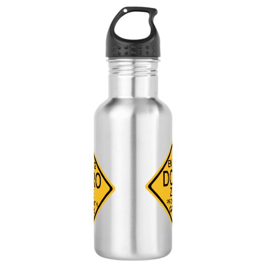 Bouteille D'eau Entrée dans la zone de Dobro (Devant)