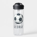 Bouteille D'eau Garçons Sport moderne Soccer Enfants<br><div class="desc">Cette bouteille d'eau mignonne et moderne présente une illustration de ballon de football avec de l'espace pour ajouter votre nom et numéro de maillot (ou âge !). Parfait pour les amateurs de sport ou un athlète en herbe. Idéal pour les enfants ou les adultes, le cadeau parfait entraîneur de football....</div>