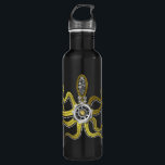 Bouteille D'eau Gears Steampunk Octopus Kraken<br><div class="desc">Ce monstre marin steampunk sous tentes possède huit appendices dorés en fil de fer, un engrenage en argent central et de nombreux engrenages et boulons qui composent sa tête, ses yeux et ses ventouses. C'est une pieuvre robot / kraken, un monstre de machine métallique pour quiconque aime la science-fiction geek...</div>