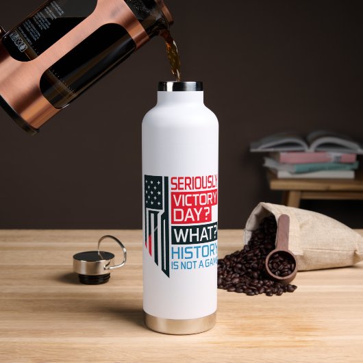 Bouteille D'eau History Matters - Bold Political Statement Art (Café (pivotée))