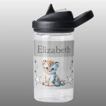 Bouteille D'eau Joli léopard ajouter nom avec étoiles enfants gris<br><div class="desc">Bouteille d'eau CamelBak Eddy® pour enfants. Personnalisez avec un nom. Cette bouteille d'eau présente un mignon léopard avec des étoiles dans les couleurs gris et blanc.</div>