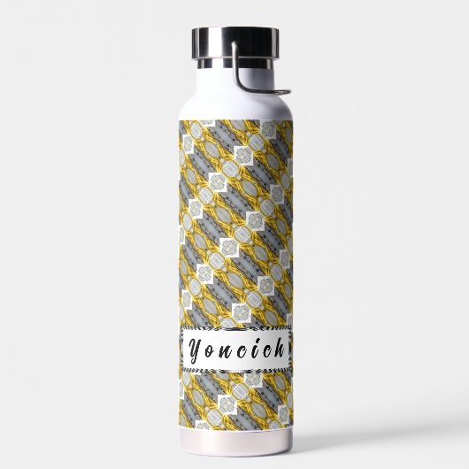 Bouteille D'eau Knot Another by Kenneth Yoncich (Gauche)