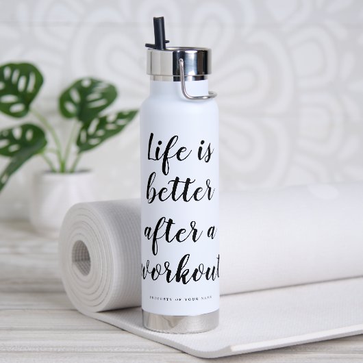 Bouteille D'eau La vie est meilleure après une séance de sport sur (Yoga)
