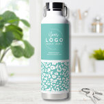 Bouteille D'eau Logo d'affaires tendance<br><div class="desc">Une façon amusante et branchée de présenter votre entreprise, votre marque ou votre design personnalisé avec cet accent motif empreinte de léopard ou poster de animal. Personnalisez cette bouteille d'eau avec le logo de votre entreprise ou de votre marque, ou même une conception de votre que vous voulez présenter. Changez...</div>