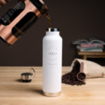 Bouteille D'eau Logo de l'entreprise Tagline Custom QR code site W<br><div class="desc">Faites une déclaration en gras avec notre logo professionnel, Tagline personnalisé QR code site Web Water Bottle. Cette bouteille d'eau élégante et élégante offre la toile parfaite pour mettre en valeur votre logo d'entreprise et améliorer la visibilité de votre marque. En plaçant votre logo d'entreprise sur cette bouteille d'eau, vous...</div>