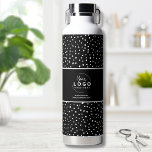Bouteille D'eau Logo d'entreprise noir blanc<br><div class="desc">Une façon amusante et branchée de présenter votre entreprise, votre marque ou votre design personnalisé avec cet accent motif de point chaotique ou dalmate. Personnalisez cette bouteille d'eau avec le logo de votre entreprise ou de votre marque, ou même une conception de votre que vous voulez présenter. Changez les couleurs...</div>