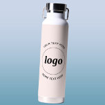 Bouteille D'eau Logo simple et texte Business Blush Rose<br><div class="desc">Logo simple et design de texte personnalisé pour favoriser la fidélité à la marque et promouvoir votre petite entreprise. Remplacez le logo par le vôtre, et modifiez ou supprimez le texte supérieur et inférieur pour customiser. Parfait pour des fins promotionnelles et pour donner aux employés, aux clients et aux clients....</div>