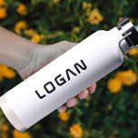 Bouteille D'eau Moderne minimaliste personnalisé<br><div class="desc">Nom personnalisé moderne ou bouteille d'eau monogramme. Texte noir.</div>