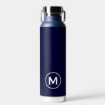 Bouteille D'eau Monogramme blanc de marine minimaliste moderne<br><div class="desc">Ce design moderne de bouteille d'eau est doté d'un riche arrière - plan de marine,  avec votre monogramme initial en texte blanc gras pour un look simple et élégant,  mais professionnel.</div>