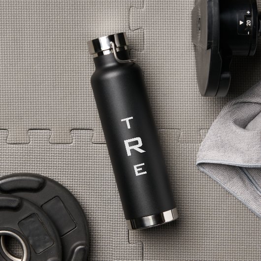 Bouteille D'eau Monogramme en gras sur noir (Couvercle)