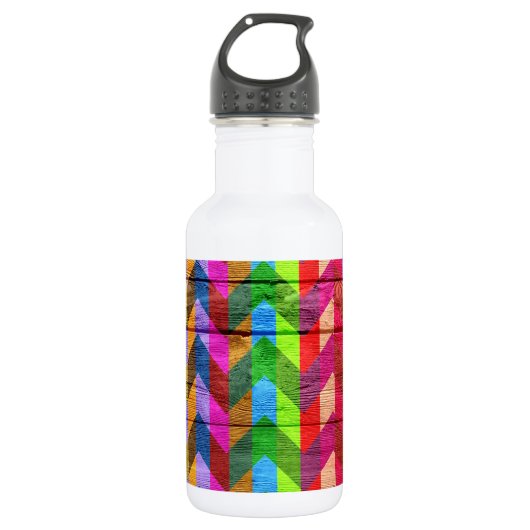 Bouteille D'eau Motif Chevron Sur La Texture Du Bois (Devant)