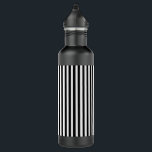 Bouteille D'eau Neige ébène<br><div class="desc">C'est un motif amusant,  unisexe,  adapté à tous. Cette image est disponible sur une variété d'autres produits,  il suffit de cliquer sur le lien sous la photo près de "About this Design".</div>