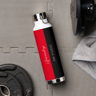 Bouteille D'eau Noir Blanc Rouge Logo Nom Artiste maquillage