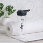 Bouteille D'eau Nom de script noir personnalisé<br><div class="desc">Bouteille d'eau claire personnalisée avec votre prénom affiché dans un script noir et gras avec votre nom affiché en lettres modernes ci-dessous. La bouteille d'eau simple et personnalisée peut également être utilisée pour afficher votre organisation ou nom d'entreprise.</div>