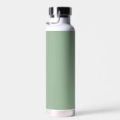 Bouteille D'eau Nom simple Élégant Script Sage Vert Moderne (Plage)