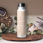 Bouteille D'eau Pastel Boho Peach White Feathers Ajouter un nom<br><div class="desc">Bouteille d'eau Boho.</div>