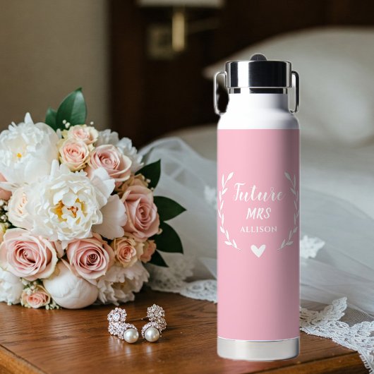 Bouteille D'eau Personalized Pink Water Bottle, Custom Mrs. Design