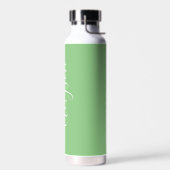 Bouteille D'eau Personnaliser le nom vertical blanc Script, Sage (Gauche)