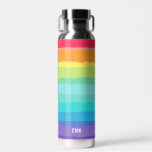 Bouteille D'eau Rainbow Cute Gay pride coloré Personnalisé LGBTQ<br><div class="desc">Belle bouteille d'eau gay pride aux jolies couleurs arc-en-ciel. Soyez fort et fier avec ce magnifique cadeau LGBTQ aux lignes mignonnes et colorées. Personnalisez avec vos initiales ou votre nom de monogramme.</div>