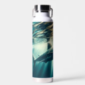 Bouteille D'eau Requin dans la mer bleue profonde & soleil (Avant)