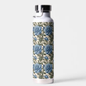 Bouteille D'eau Roses Bleus Et Feuilles Verts, (Plage)