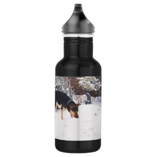 Bouteille D'eau Scène de neige d'hiver avec le chien noir et