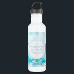 Bouteille D'eau Soyez calme et connaître la belle Bible chrétienne<br><div class="desc">De beaux nuages célestes bleus et blancs entourent ce joli verset inspirant de la Bible. Soyez calme et sachez que je suis Dieu. Psaume 46:10. Cette citation chrétienne m'apporte toujours paix et calme. Partagez ce joli don religieux du christianisme avec d'autres membres de l'église et des amis pour les rejoindre...</div>