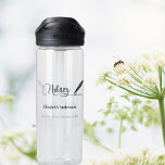 Bouteille D'eau Stylo de l'agent de signature de prêt notaire<br><div class="desc">Un arrière - plan transparent décoré d'un stylo à signature noire. Élégant script de style écrit à la main. Personnalisez et ajoutez votre nom,  votre texte, </div>
