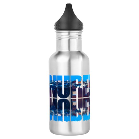 Bouteille D'eau Texte de Nuremberg composé d'une vue de la vieille (Gauche)