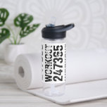Bouteille D'eau Texte usé et rayé Workout 247365 rustique<br><div class="desc">Texte usé et rayé Workout 247365 rustique en noir avec arrière - plan blanc. Parfait pour tous ceux qui font du levage,  de la remise en forme,  de l'entraînement,  de la musculation et d'aller à la salle de gym.</div>
