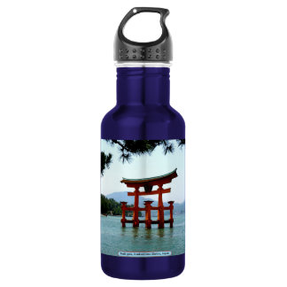 Bouteille D'eau Torii gate, Itsukushima Shrine, Japon