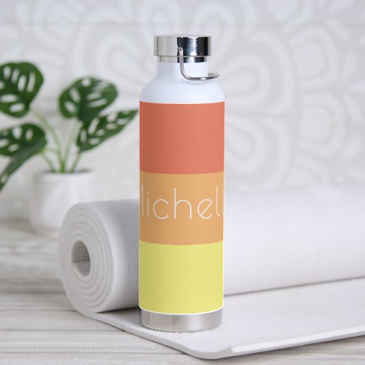 Bouteille D'eau Tracées modernes multicolores avec nom (Yoga)