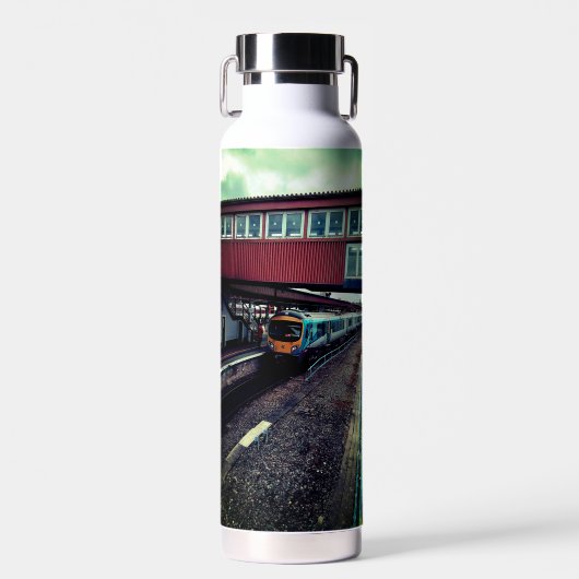 Bouteille D'eau Train sous le pont (Avant)