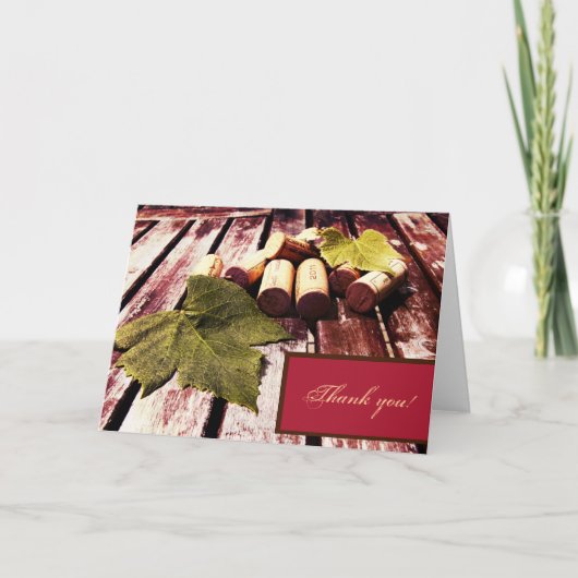 Bouteilles de vin et feuille de raisin merci (Devant)