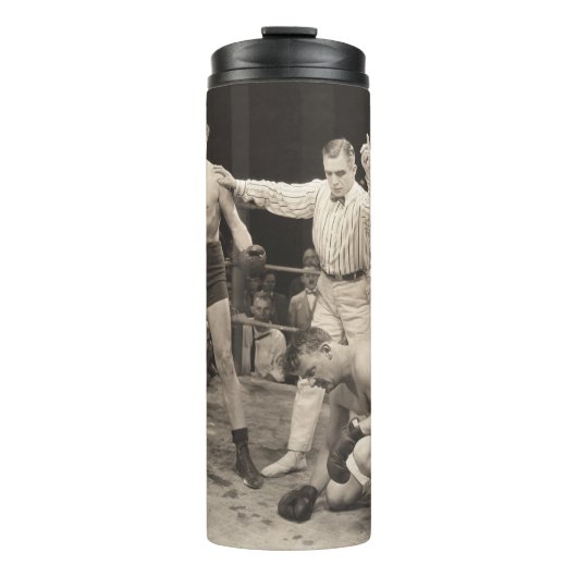 Bouteilles Isothermes Arbitre comptant sur boxer en boxe, vintage (Devant)