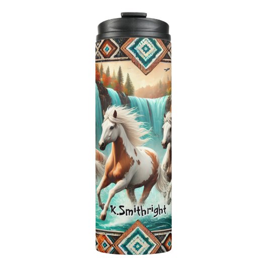 Bouteilles Isothermes Chevaux Sauvages Traversant Les Cascades D'Automne (Devant)