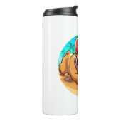 Bouteilles Isothermes Chien de taureau français sur une plage (Tourné sur la gauche)